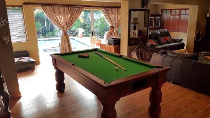 The games room at Walmer Heights Guesthouse, off the patio